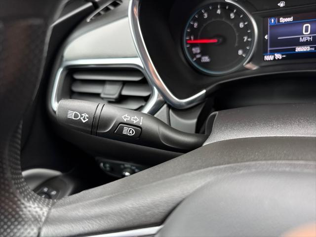 used 2023 Chevrolet Equinox car, priced at $24,618