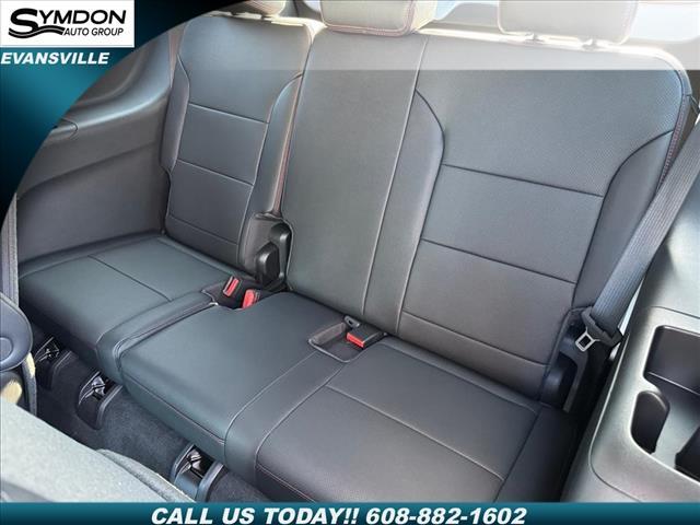 new 2026 Chevrolet Traverse car, priced at $59,226