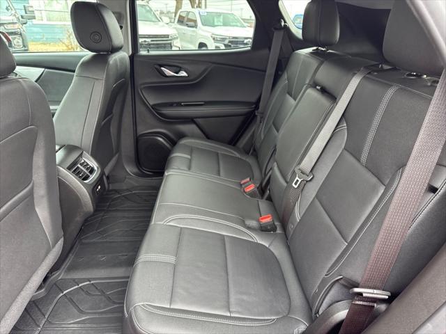 used 2024 Chevrolet Blazer car, priced at $33,994
