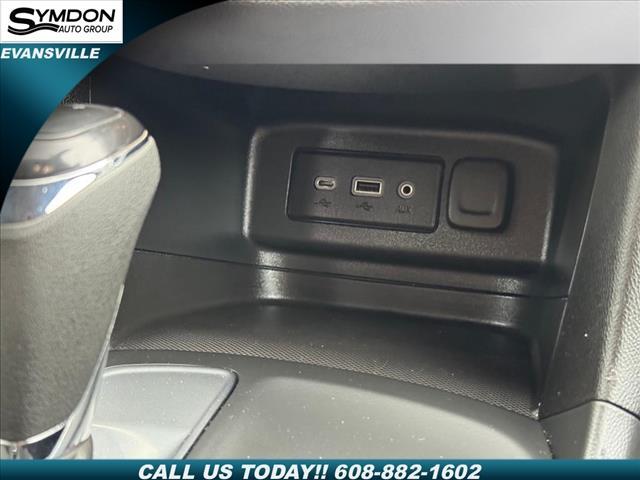 used 2021 Chevrolet Equinox car, priced at $19,983