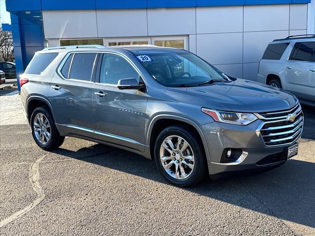 used 2020 Chevrolet Traverse car, priced at $28,723