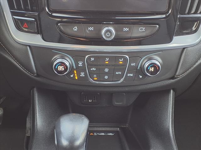 used 2022 Chevrolet Traverse car, priced at $30,586