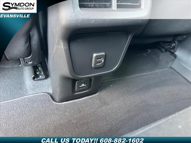 used 2019 Chevrolet Equinox car, priced at $16,643