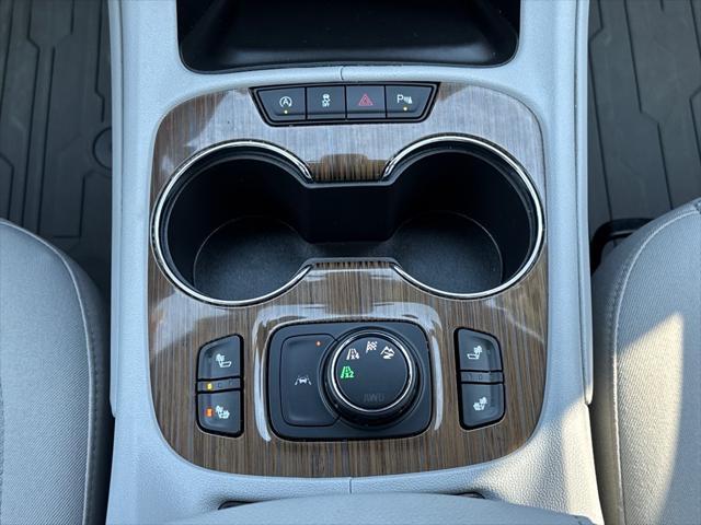 used 2023 GMC Acadia car, priced at $35,953