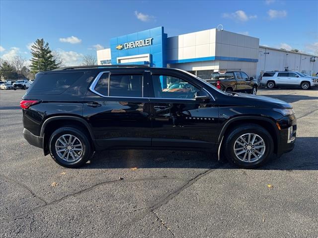 used 2023 Chevrolet Traverse car, priced at $33,948