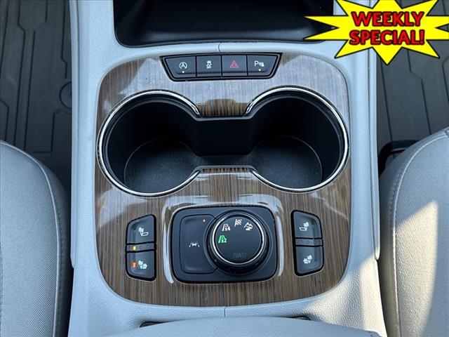 used 2023 GMC Acadia car, priced at $30,949