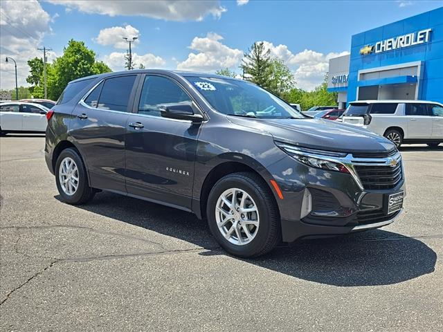 used 2022 Chevrolet Equinox car, priced at $24,457