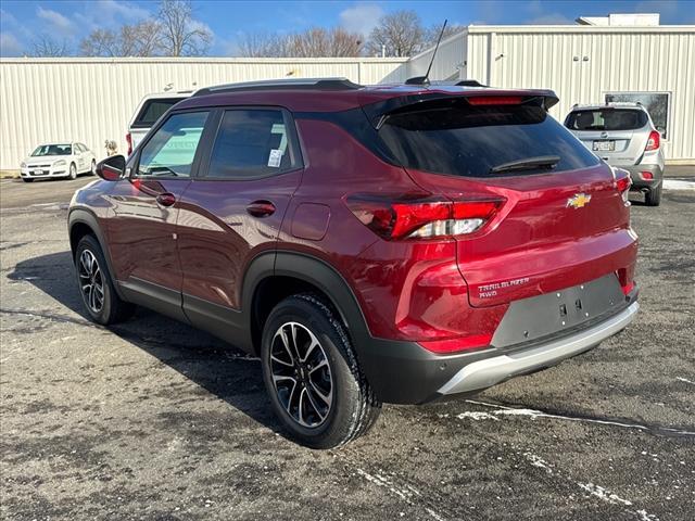 new 2025 Chevrolet TrailBlazer car, priced at $29,210