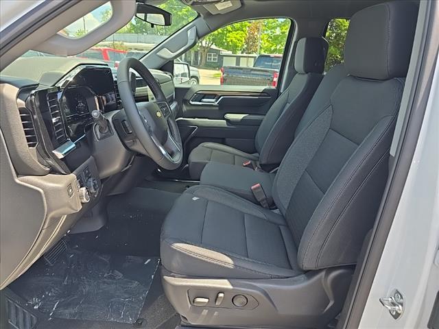 new 2025 Chevrolet Silverado 1500 car, priced at $53,595