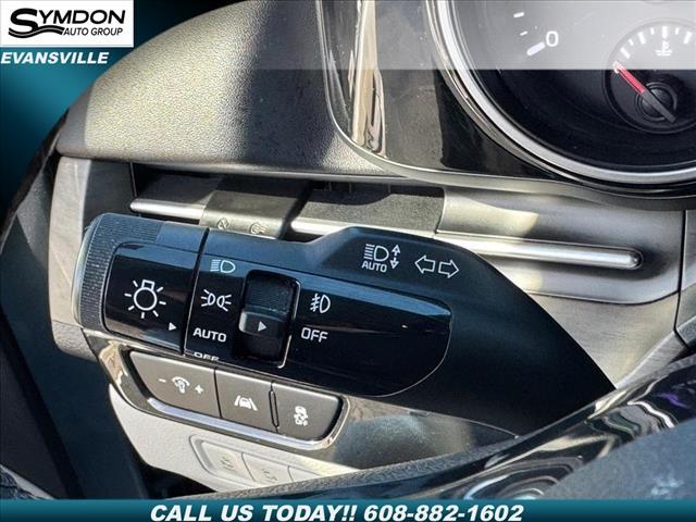 used 2022 Kia Carnival car, priced at $28,848