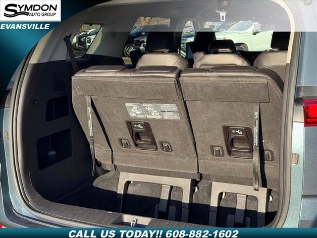 used 2022 Kia Carnival car, priced at $28,848