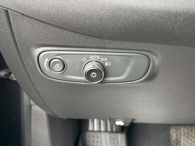 used 2023 Chevrolet Equinox car, priced at $26,959