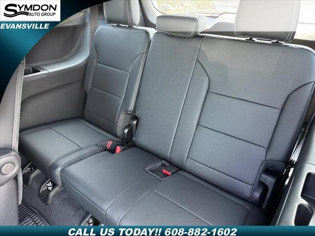 new 2026 Chevrolet Traverse car, priced at $47,485