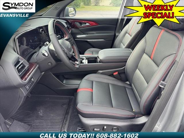 new 2025 Chevrolet Traverse car, priced at $55,761