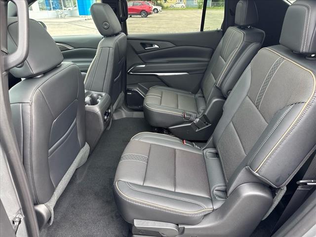 new 2025 Chevrolet Traverse car, priced at $59,045