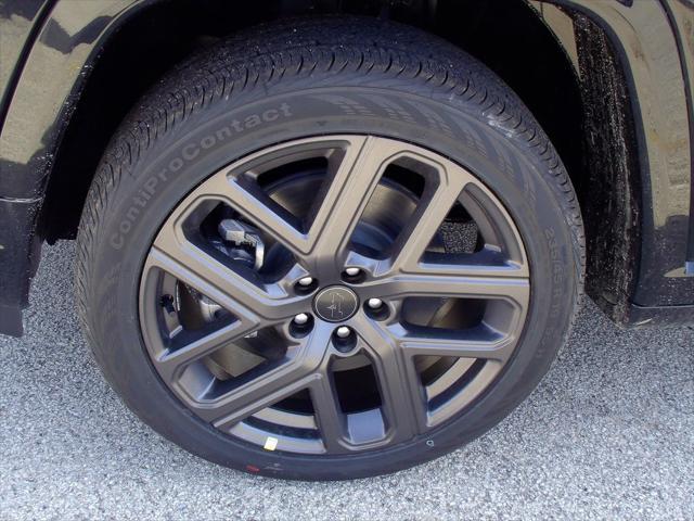 new 2025 Jeep Compass car, priced at $31,187