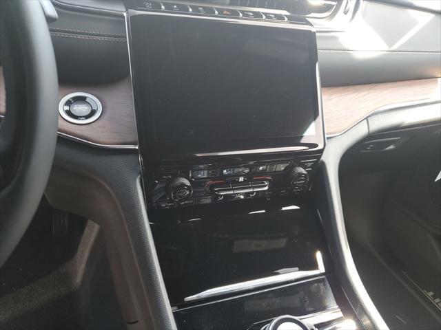 new 2025 Jeep Grand Cherokee car, priced at $57,078
