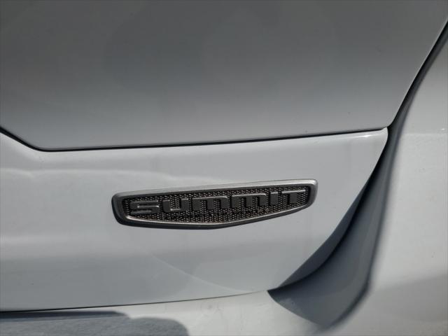 new 2025 Jeep Grand Cherokee car, priced at $57,078