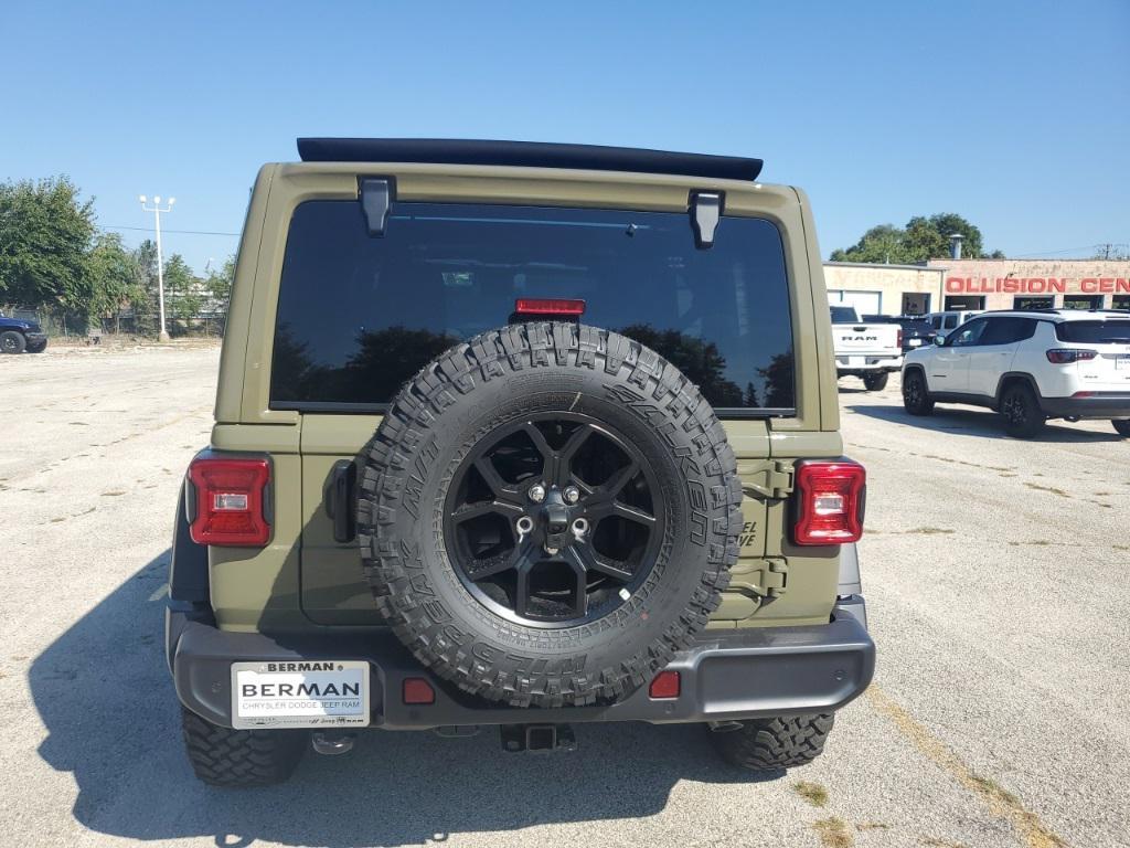 new 2025 Jeep Wrangler car, priced at $52,112