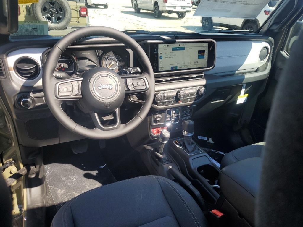new 2025 Jeep Wrangler car, priced at $52,112