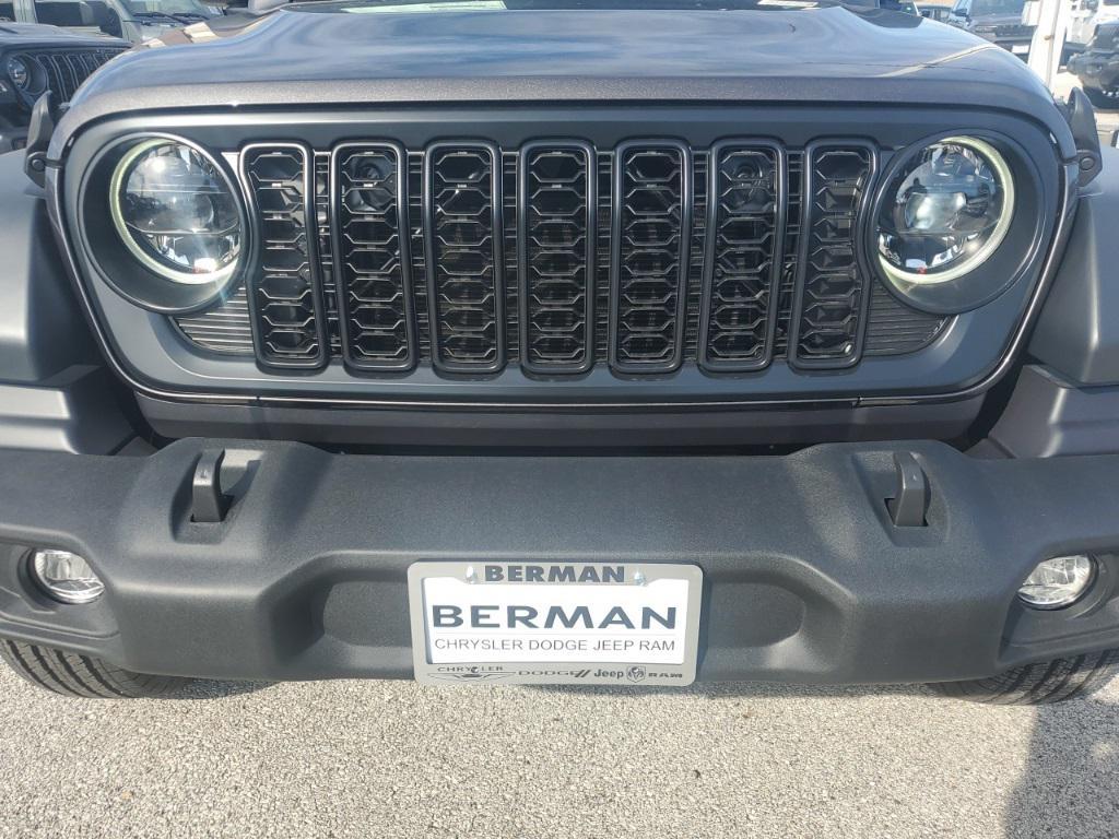 new 2025 Jeep Wrangler car, priced at $48,145