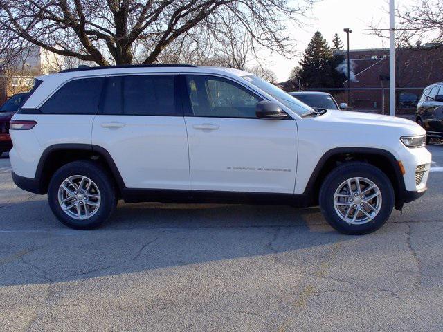 new 2025 Jeep Grand Cherokee car, priced at $34,922