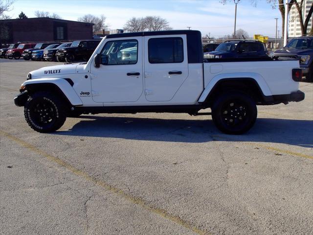 used 2022 Jeep Gladiator car, priced at $31,800