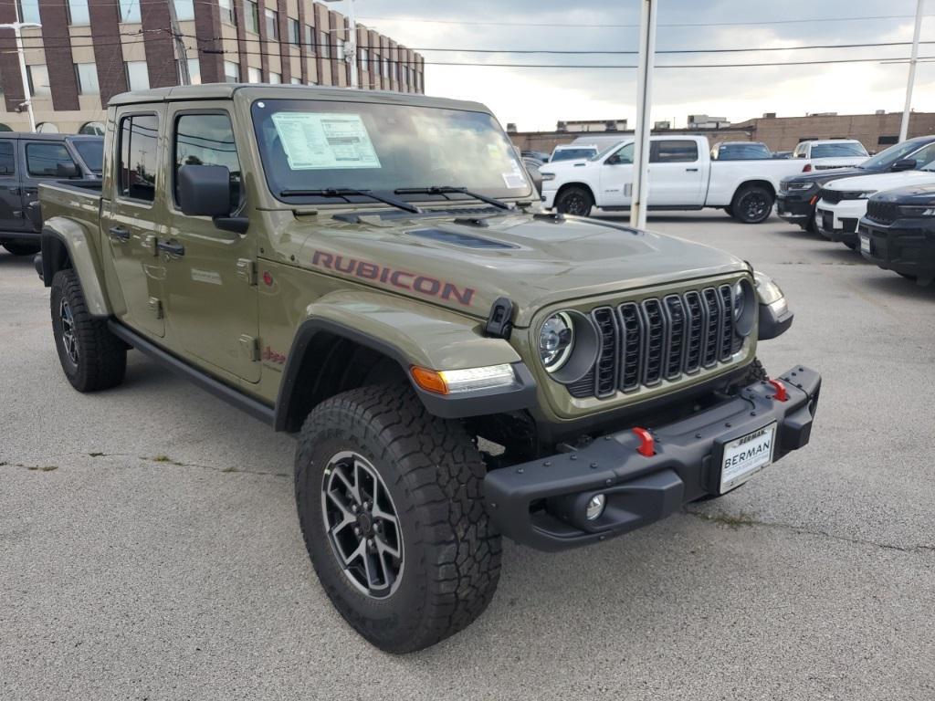 new 2025 Jeep Gladiator car, priced at $53,394
