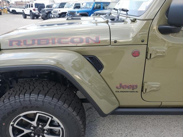 new 2025 Jeep Gladiator car, priced at $54,043