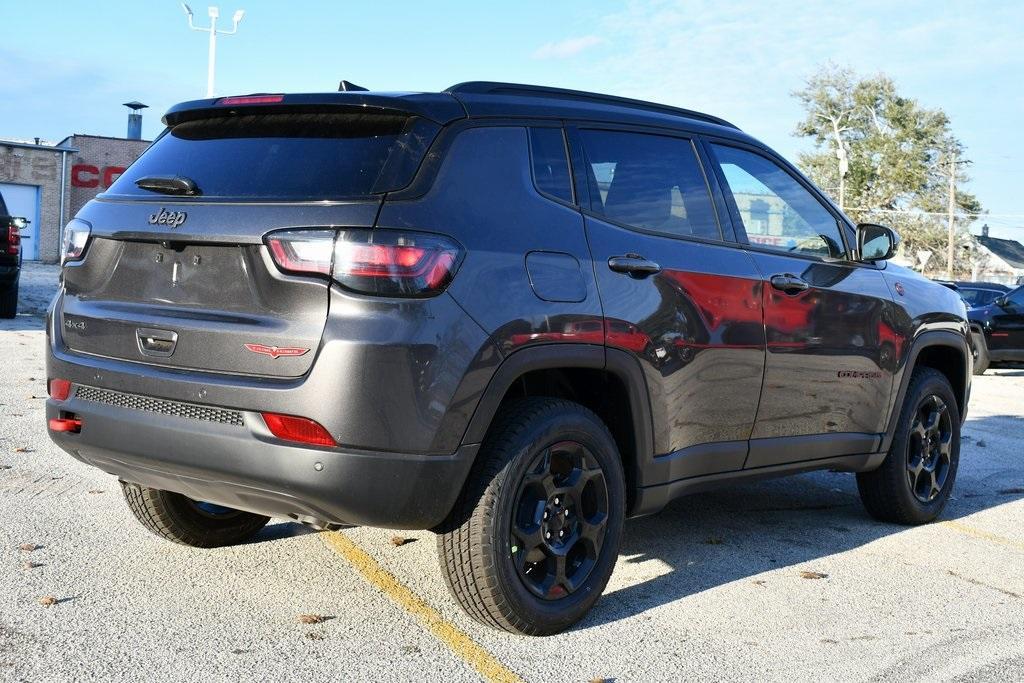new 2024 Jeep Compass car, priced at $36,918