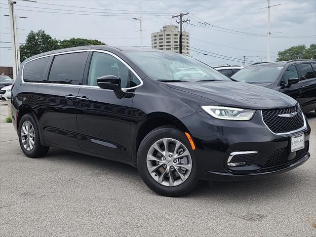 new 2024 Chrysler Pacifica car, priced at $40,550