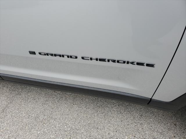 new 2025 Jeep Grand Cherokee L car, priced at $48,020