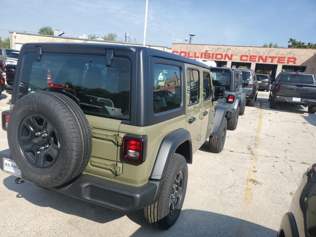 new 2025 Jeep Wrangler car, priced at $35,919