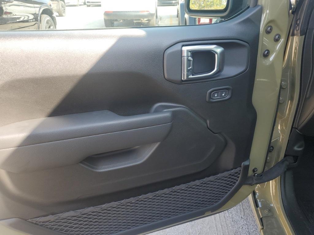 new 2025 Jeep Wrangler car, priced at $35,919