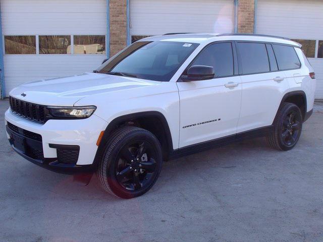 used 2023 Jeep Grand Cherokee L car, priced at $33,712