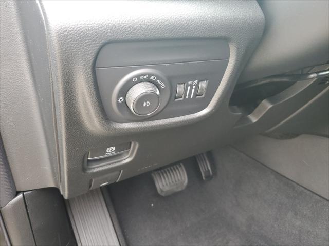 new 2025 Jeep Grand Cherokee car, priced at $41,256