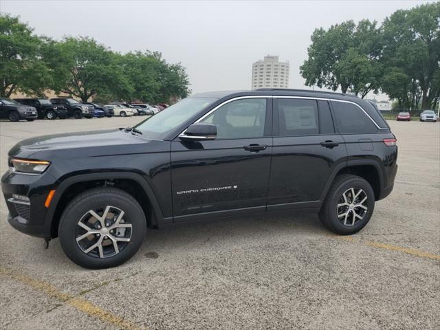 new 2025 Jeep Grand Cherokee car, priced at $41,256