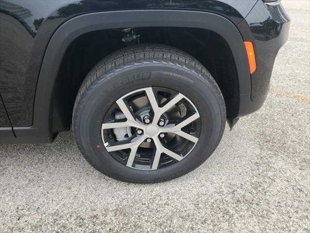new 2025 Jeep Grand Cherokee car, priced at $41,256