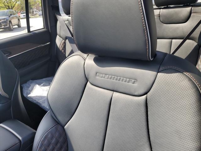 new 2025 Jeep Grand Cherokee car, priced at $51,410