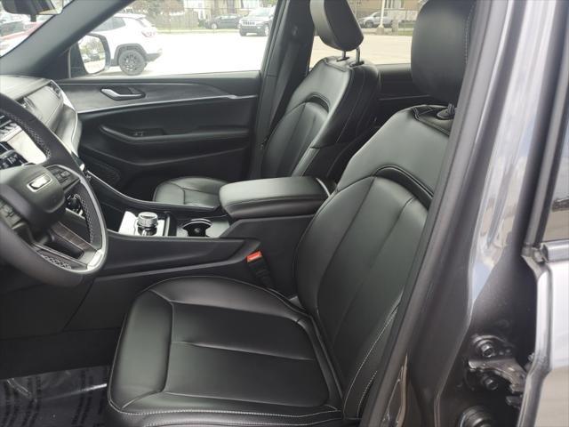 new 2025 Jeep Grand Cherokee L car, priced at $42,742