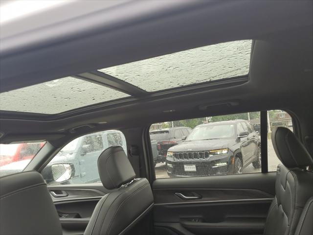 new 2025 Jeep Grand Cherokee L car, priced at $47,455