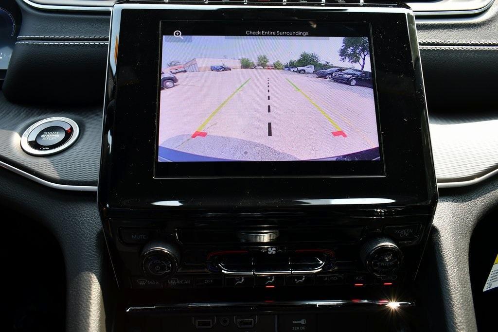 new 2024 Jeep Grand Cherokee car, priced at $34,358