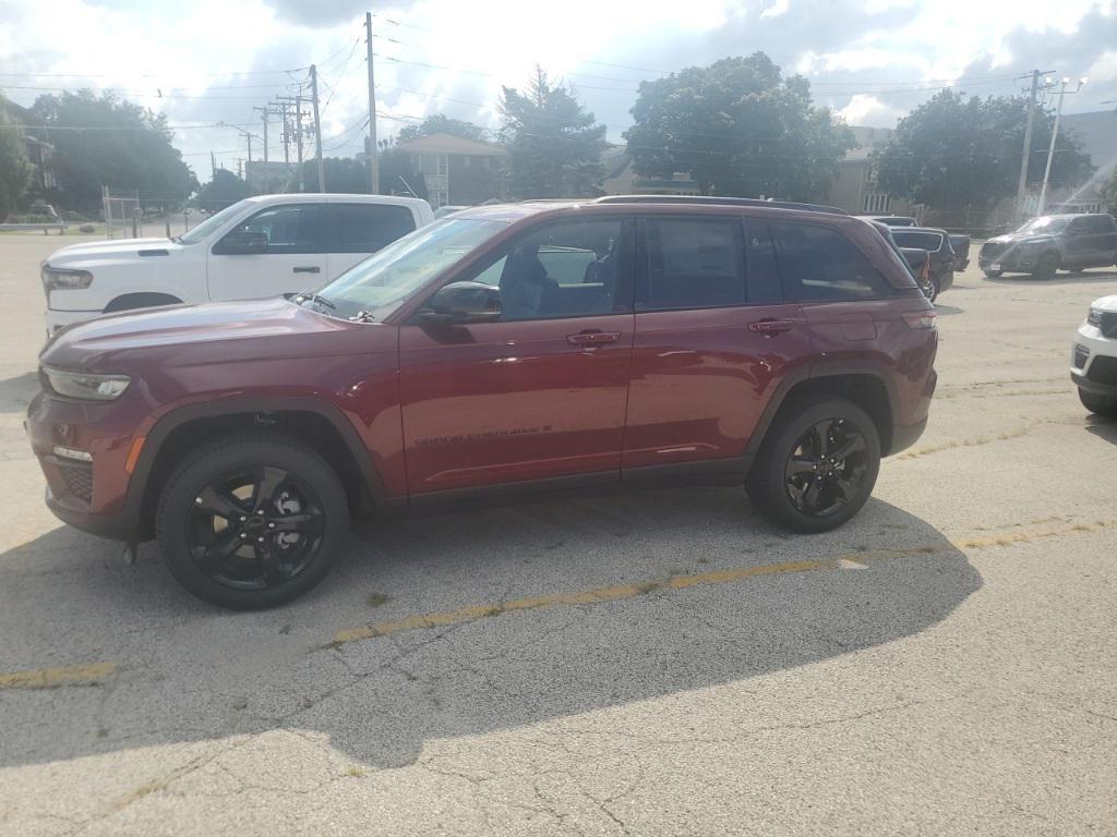new 2025 Jeep Grand Cherokee car, priced at $46,266