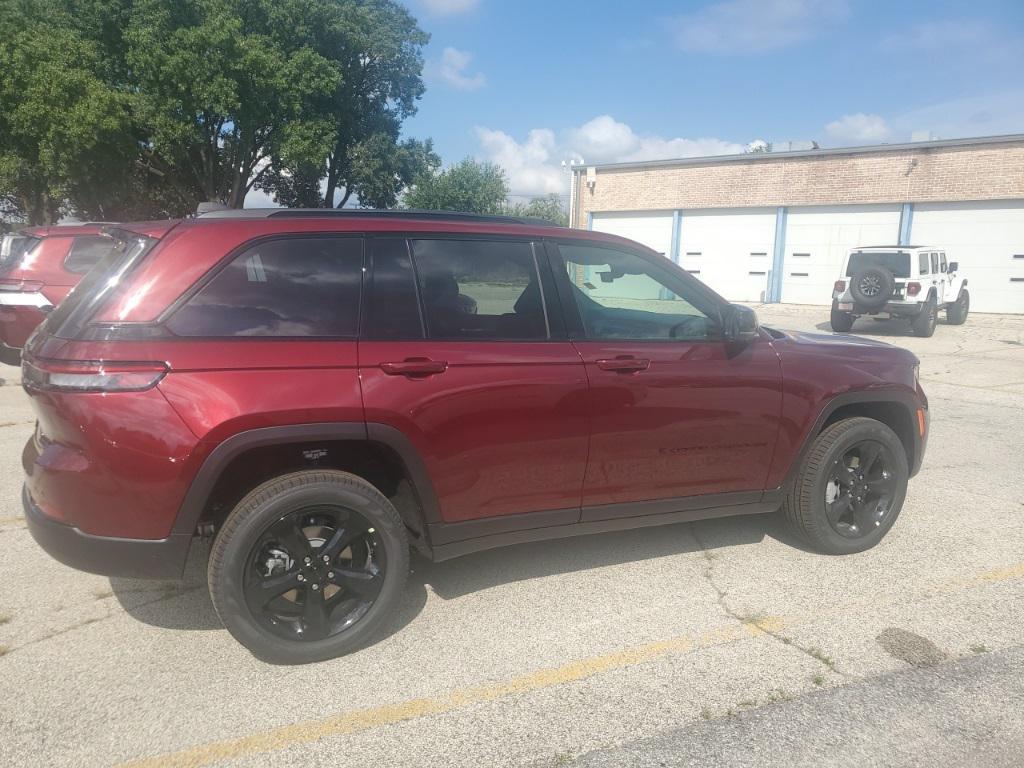 new 2025 Jeep Grand Cherokee car, priced at $46,266