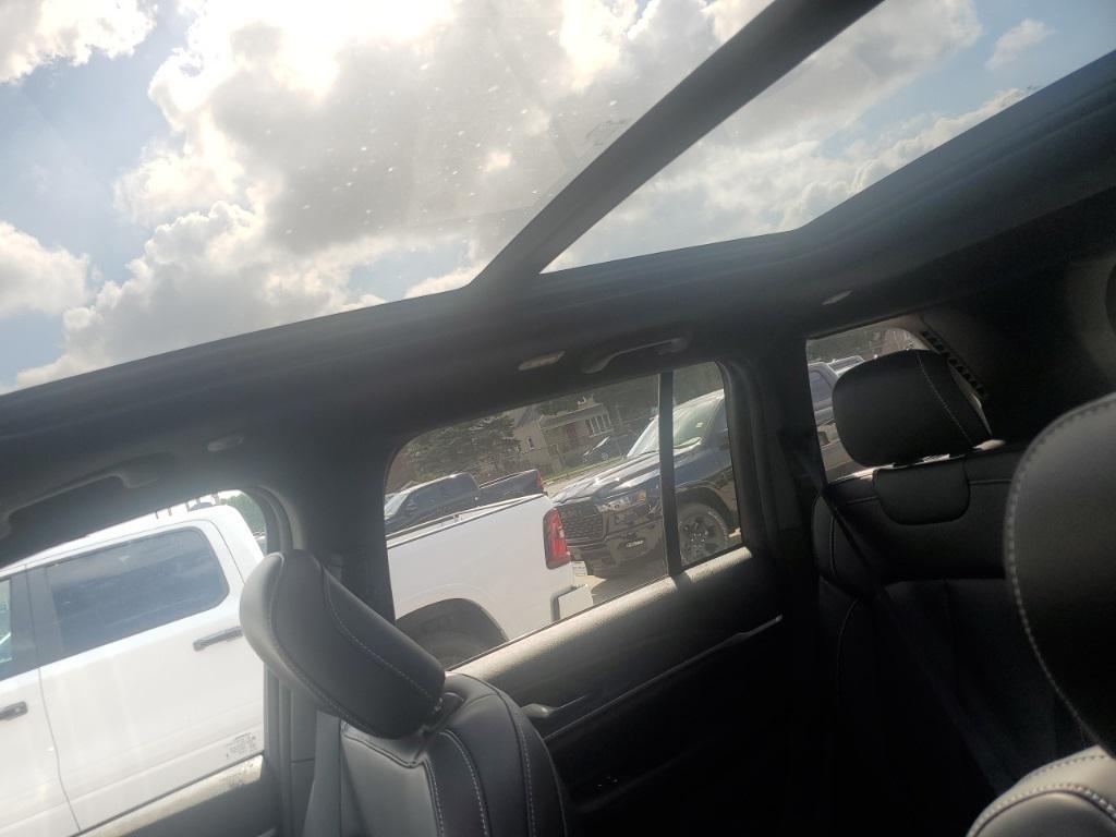 new 2025 Jeep Grand Cherokee car, priced at $46,266