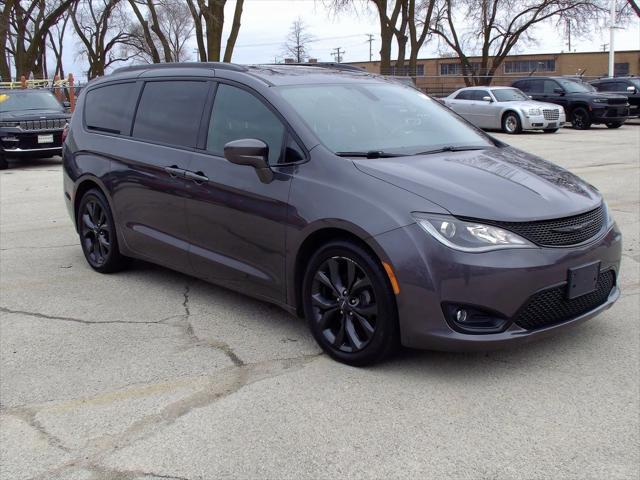 used 2018 Chrysler Pacifica car, priced at $20,999