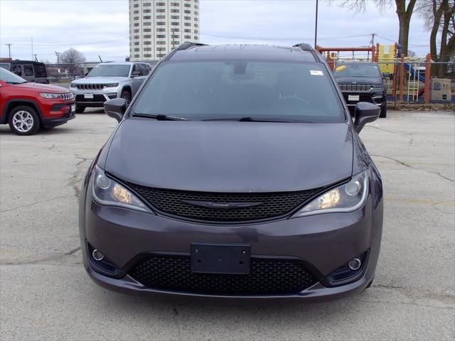 used 2018 Chrysler Pacifica car, priced at $20,999