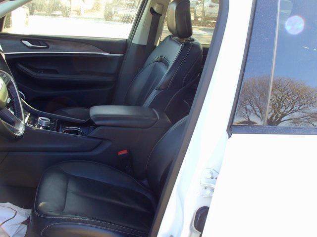 used 2021 Jeep Grand Cherokee L car, priced at $31,519