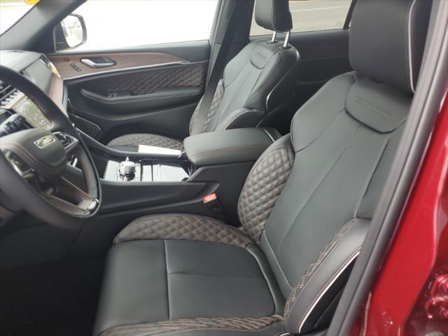 new 2025 Jeep Grand Cherokee car, priced at $51,410