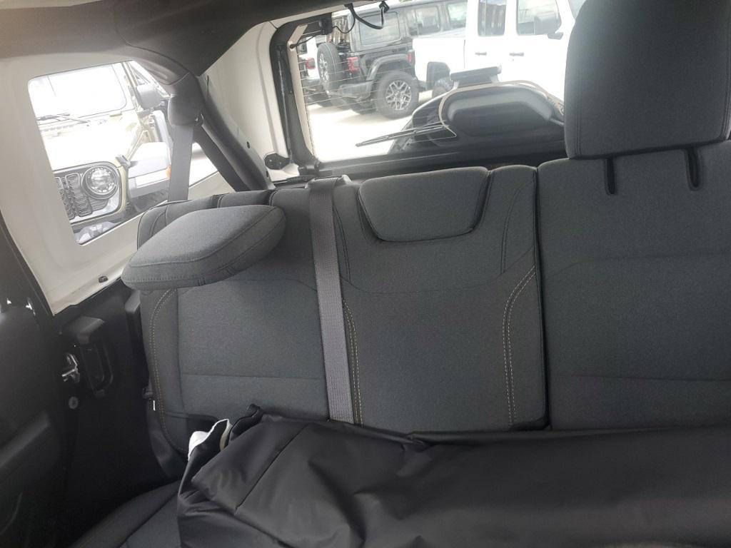 new 2025 Jeep Wrangler car, priced at $49,119